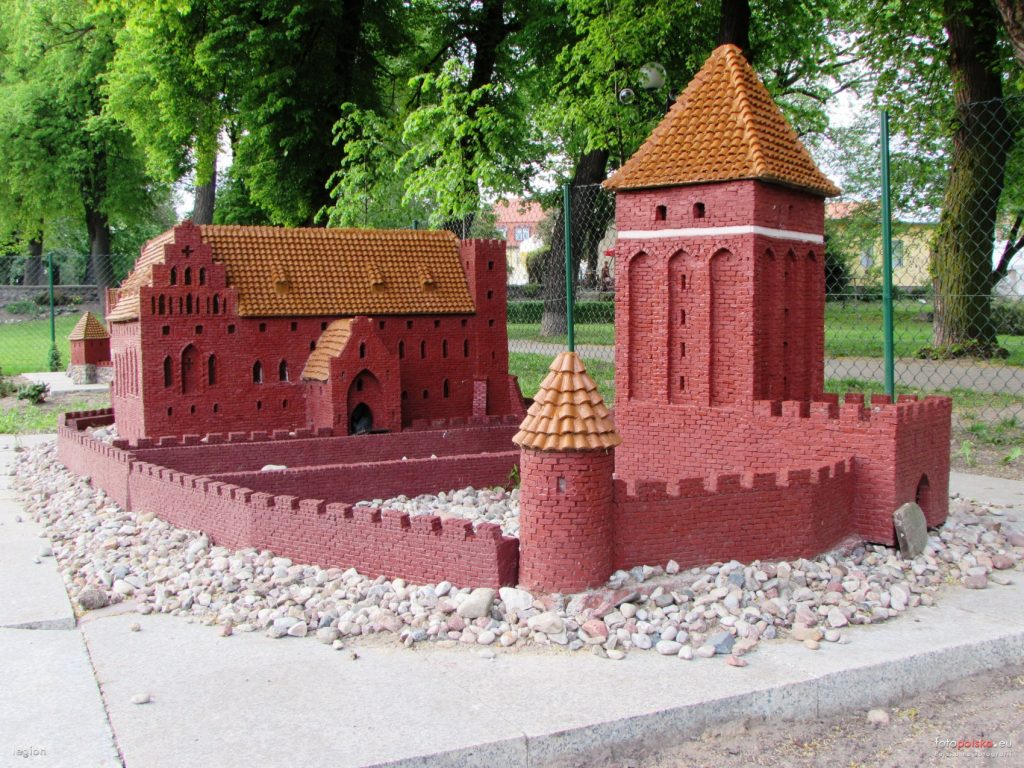 Park Miniatur Zamków Krzyżackich w Chełmnie (fot. http://fotopolska.eu)